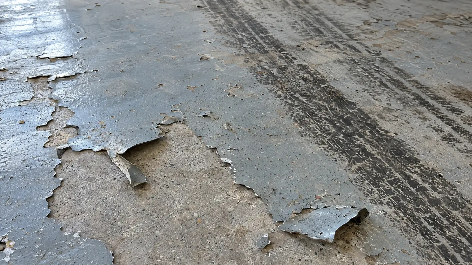 Peeling Garage Floor Repair in Nashville